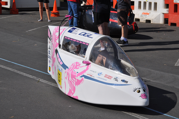 Fundstück: Velomobilrennen in Down Under – Zwischen Schulmannschaften und Volkssport